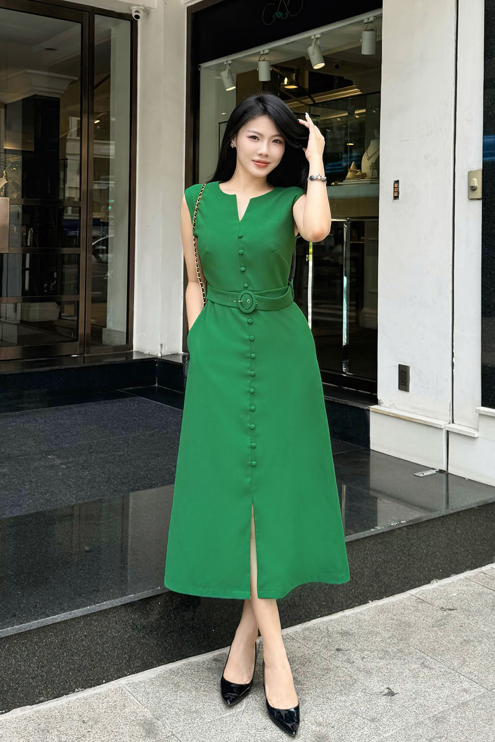 Đầm chữ A công sở phối nút kèm thắt lưng KK169-04