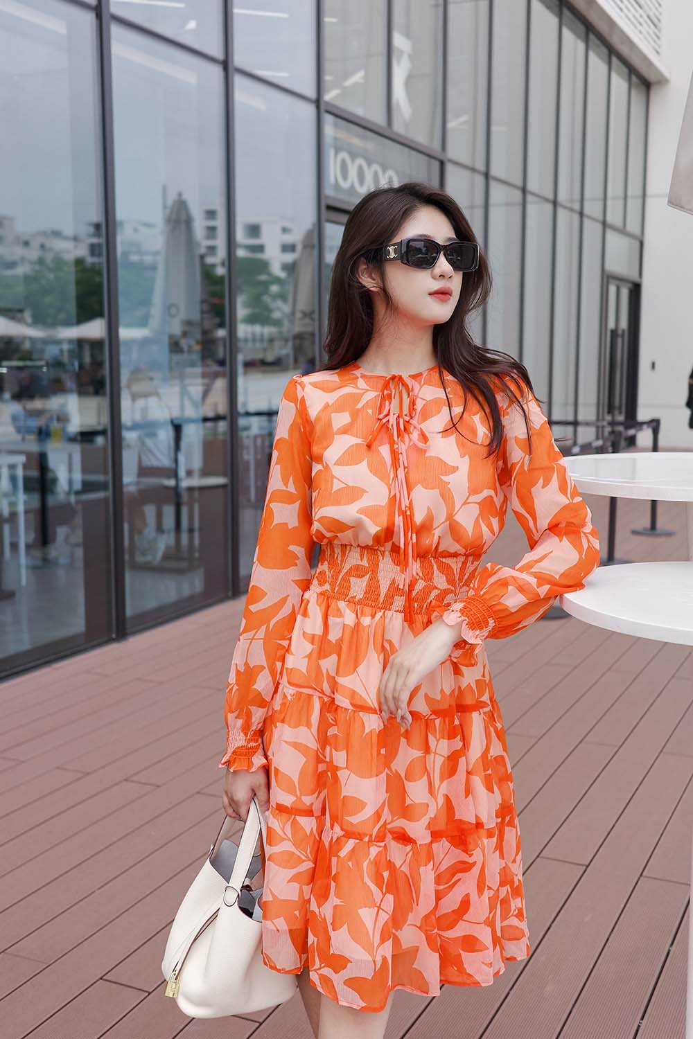 Đầm voan dáng xòe tay dài eo bo chun