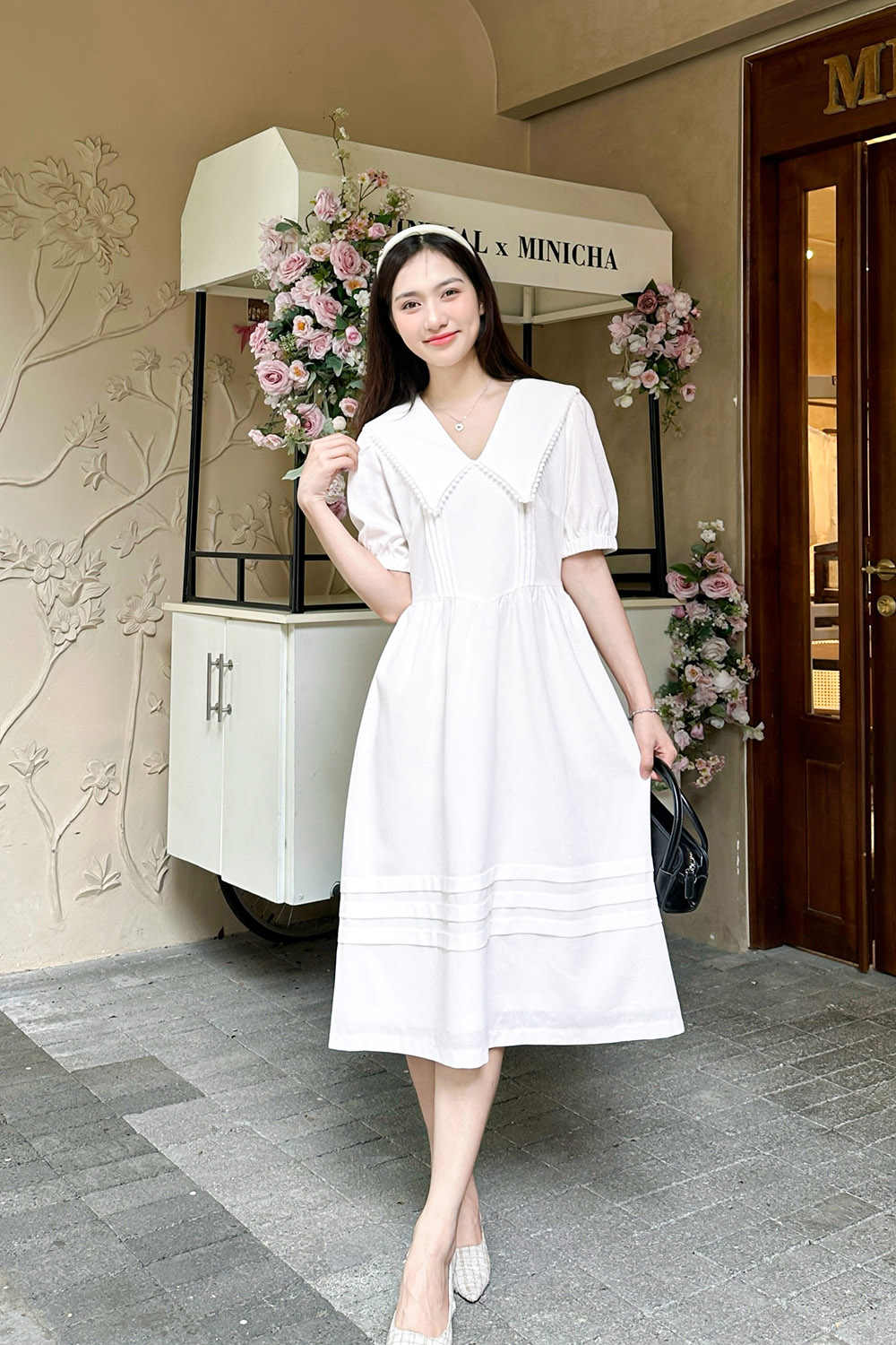 Đầm trắng babydoll cổ lá sen tay lửng HL27-39