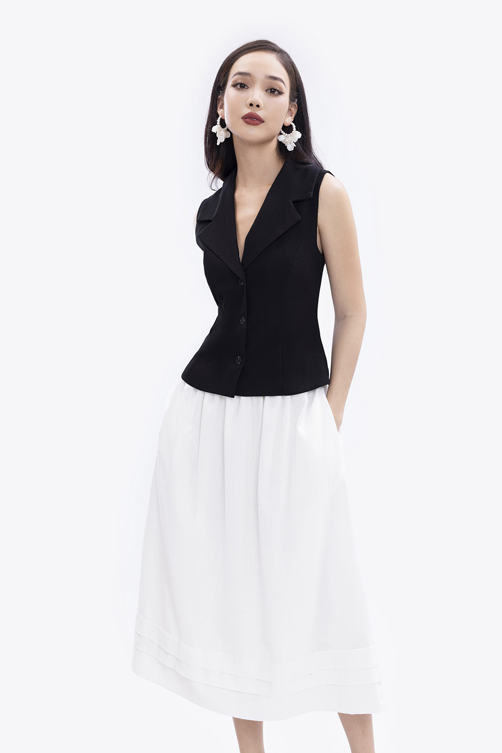 Chân váy linen dáng xòe màu trắng