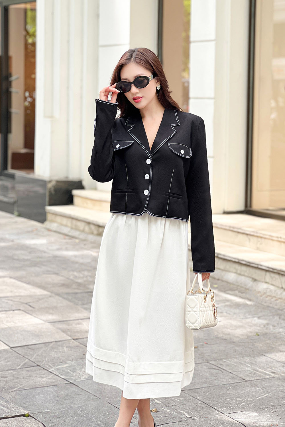 Chân váy linen dáng xòe màu trắng CV07-28