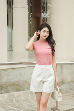 Áo thun croptop màu hồng dáng ôm