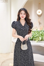 Đầm đen họa tiết dáng chữ A peplum