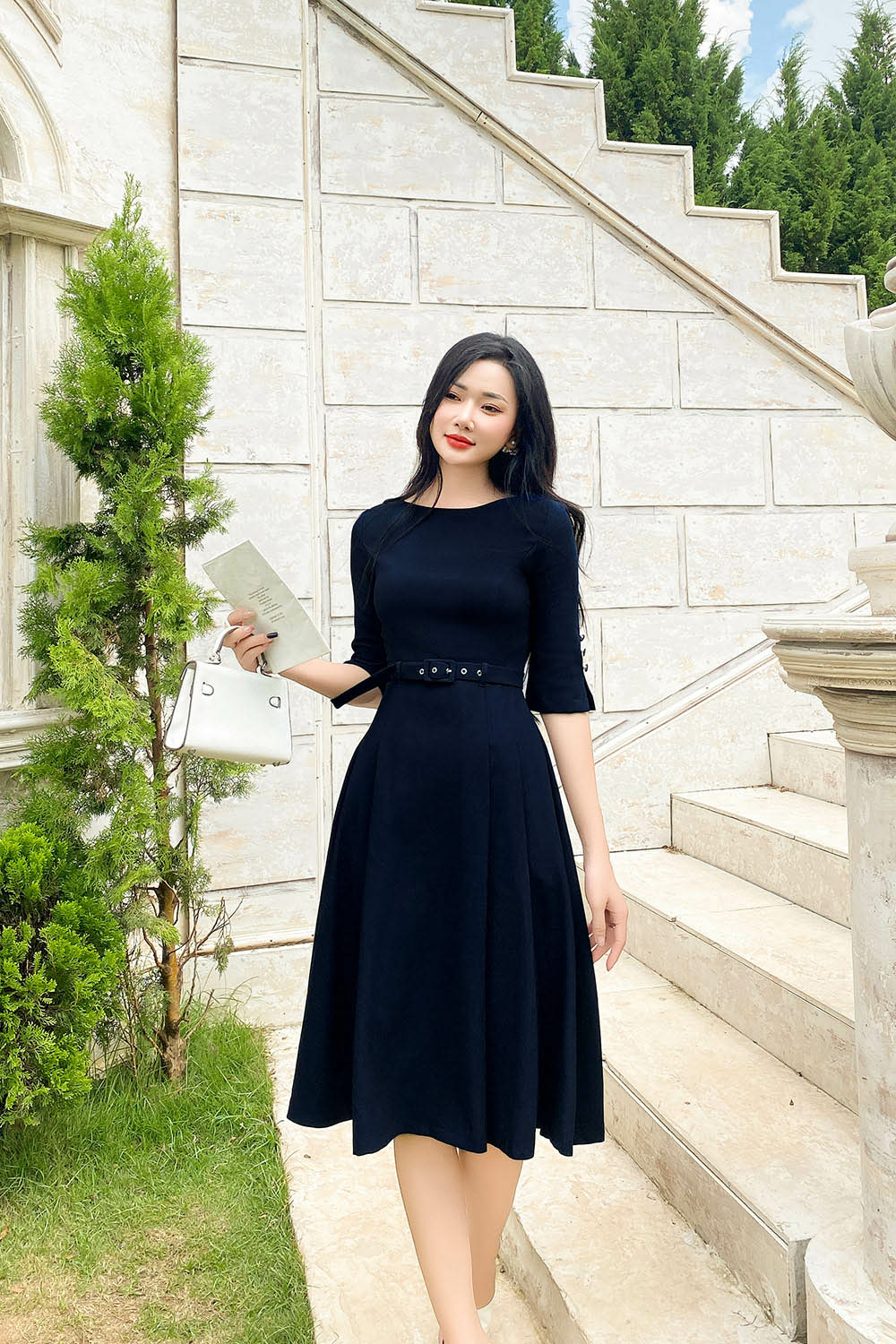 Đầm công sở xanh đen dáng xòe kèm đai eo