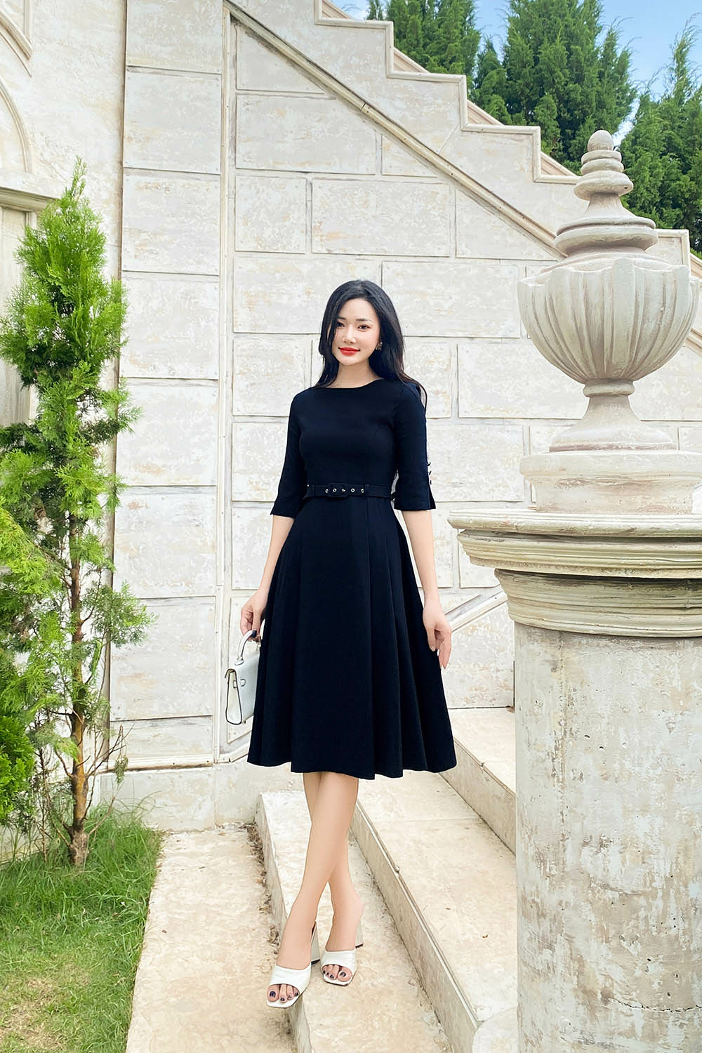 Đầm công sở xanh đen dáng xòe kèm đai eo