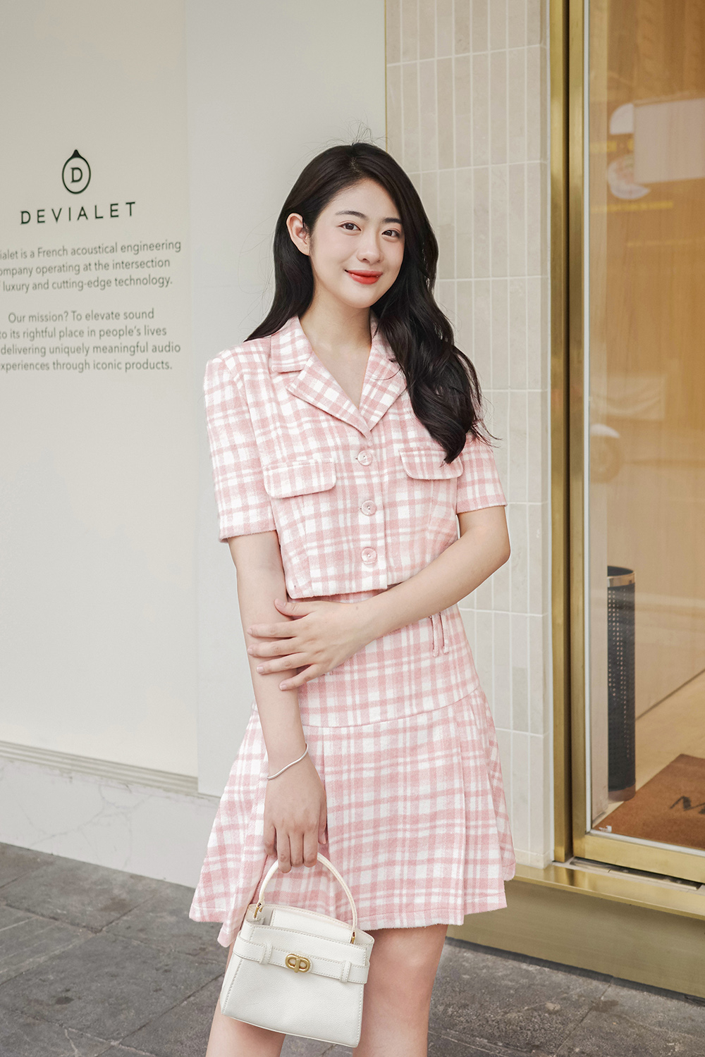 Áo kiểu caro hồng dáng ngắn cổ đan tông