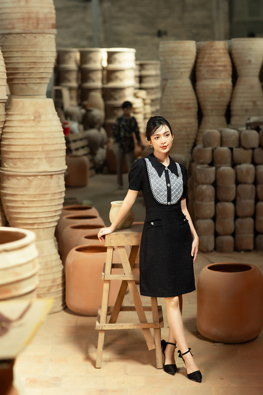 Đầm tweed chữ A dự tiệc màu đen KK171-20