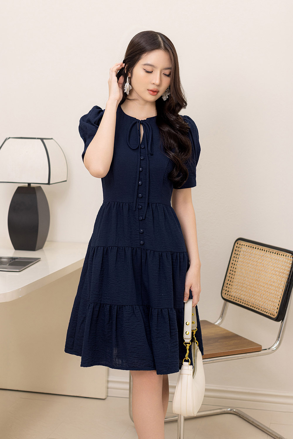 Đầm công sở dáng xòe cổ phối nơ