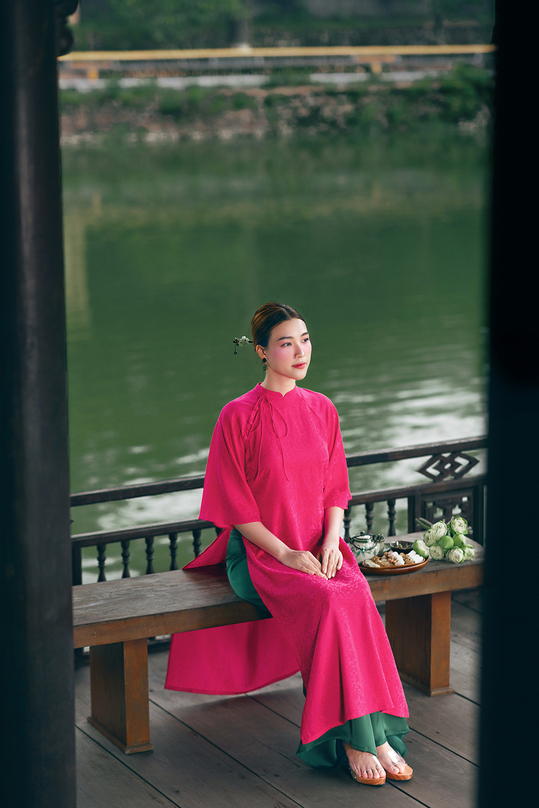 ao-dai-cach-tan-1-net-dep-giua-truyen-thong-va-hien-dai