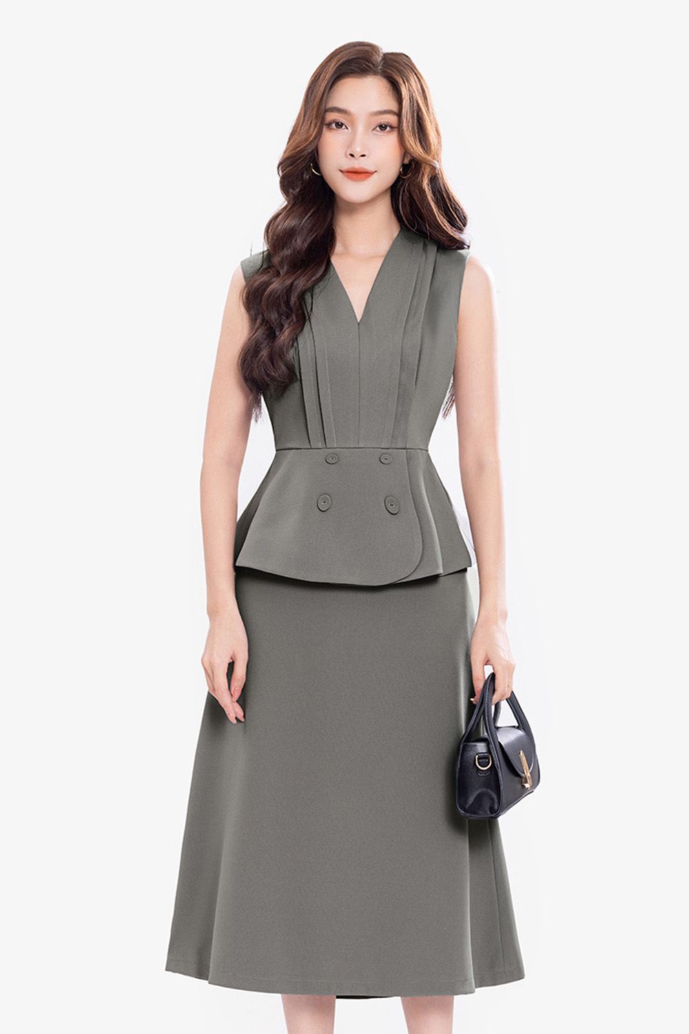 Áo peplum công sở sát nách phối nút