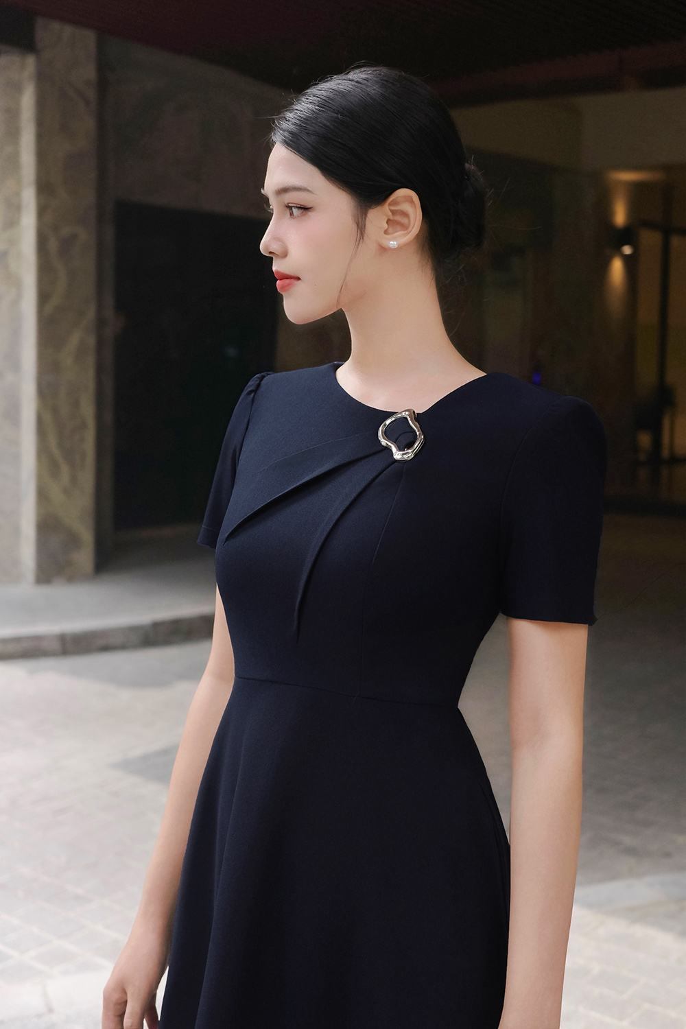 Đầm xòe công sở màu xanh đen