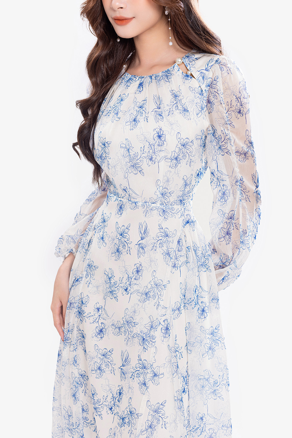 Đầm xòe họa tiết hoa tay dài