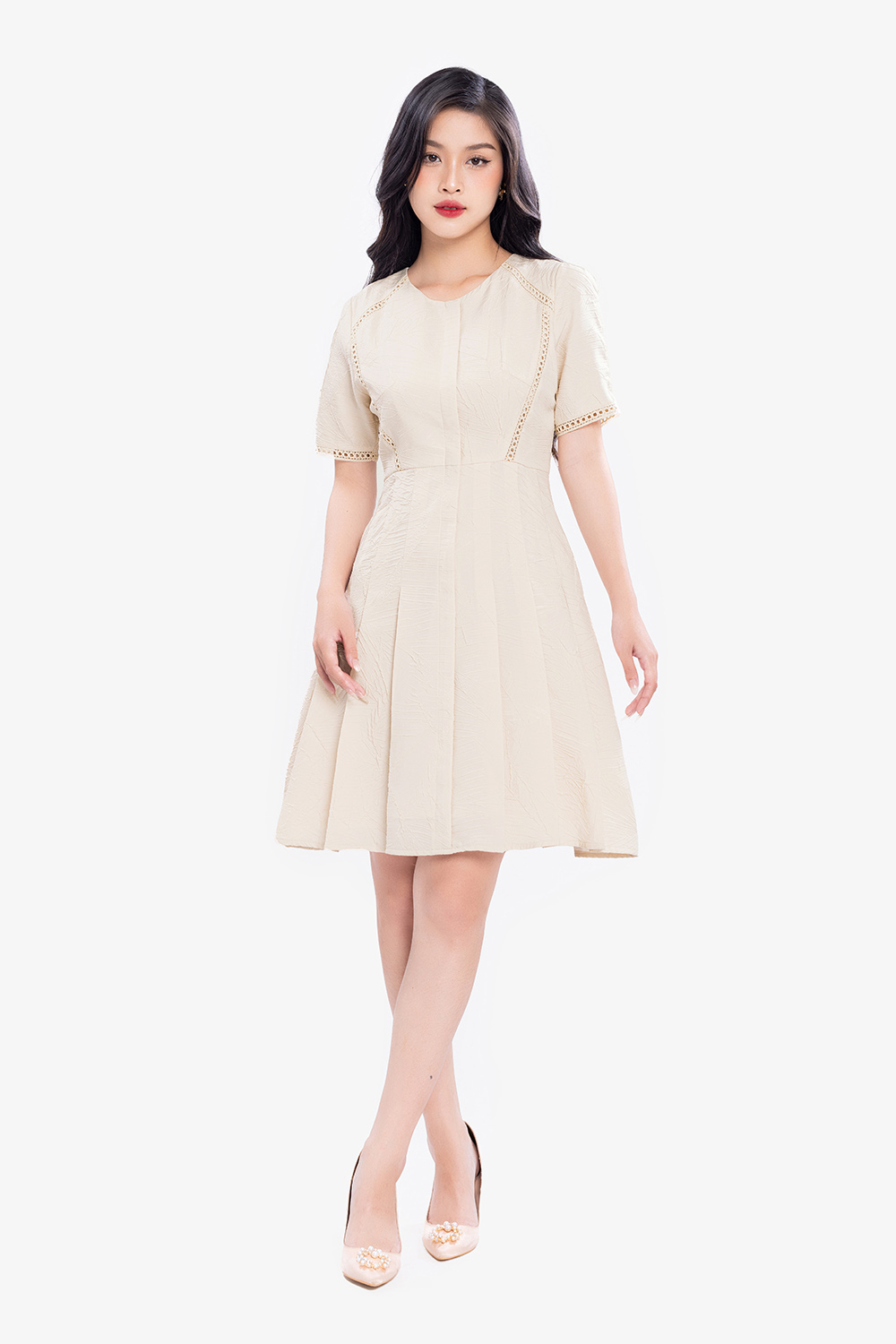 Đầm dự tiệc dáng xòe xếp ly cổ tròn