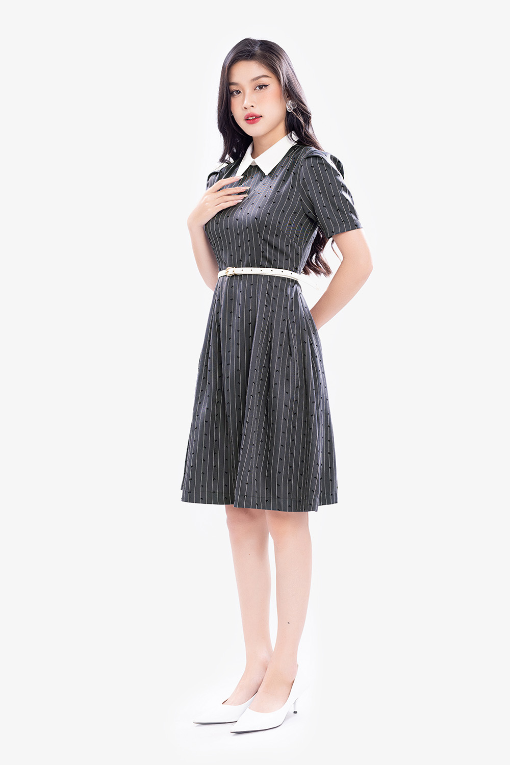 Đầm xòe công sở kẻ sọc cổ sơ mi