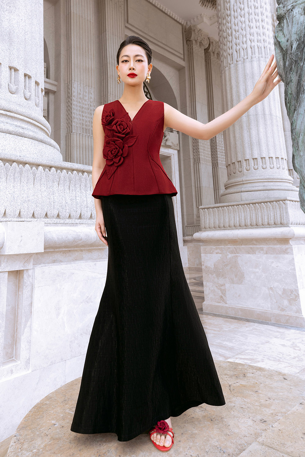 Chân váy đen đuôi cá đi tiệc dáng dài