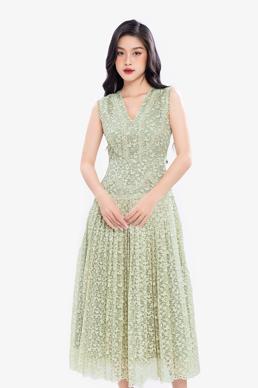 Đầm ren dự tiệc dáng xòe xếp ly dài