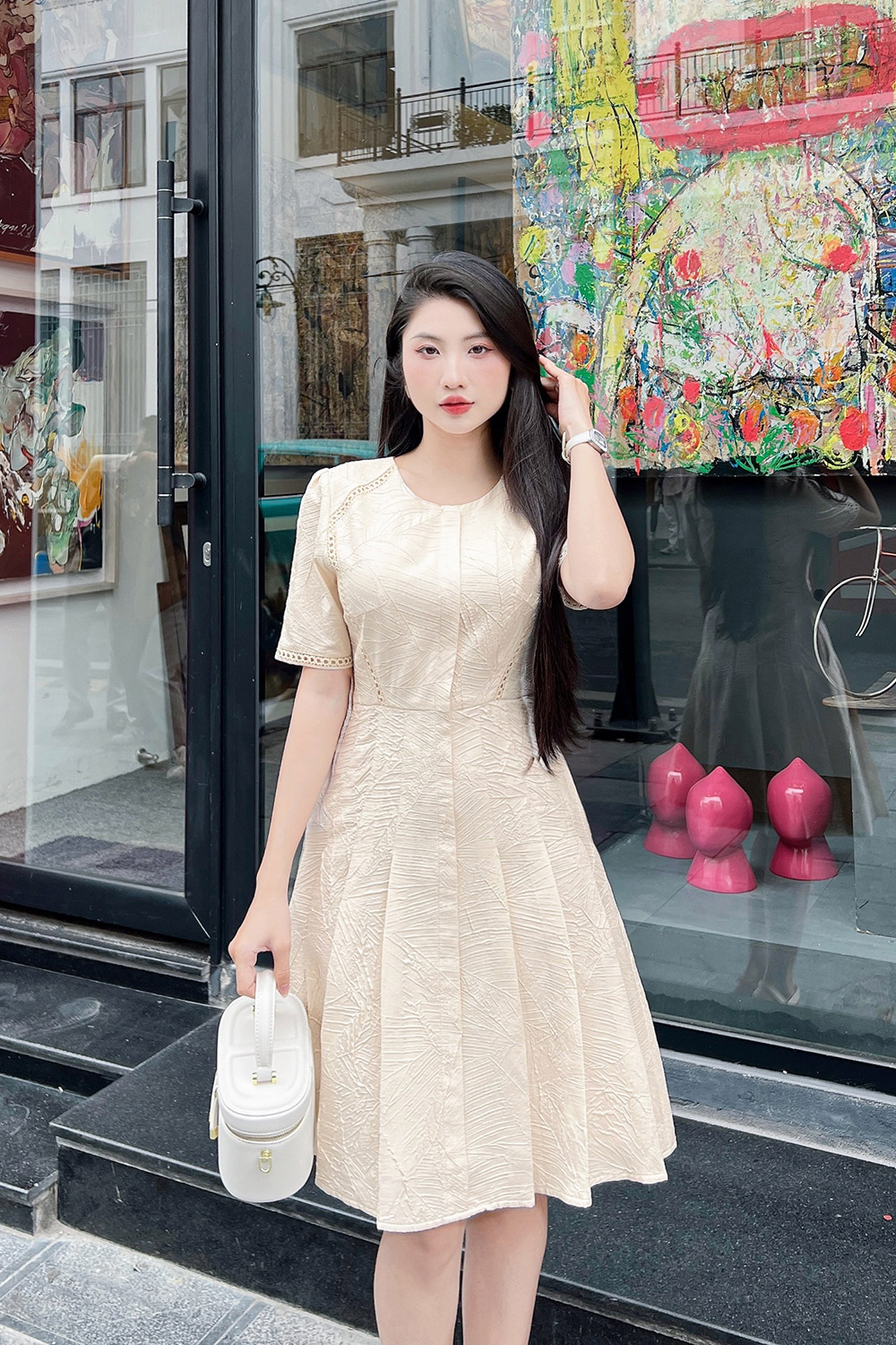 Đầm dự tiệc dáng xòe xếp ly cổ tròn