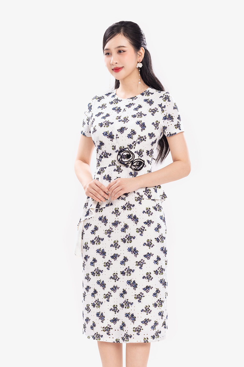 Đầm hoa dáng peplum ôm body
