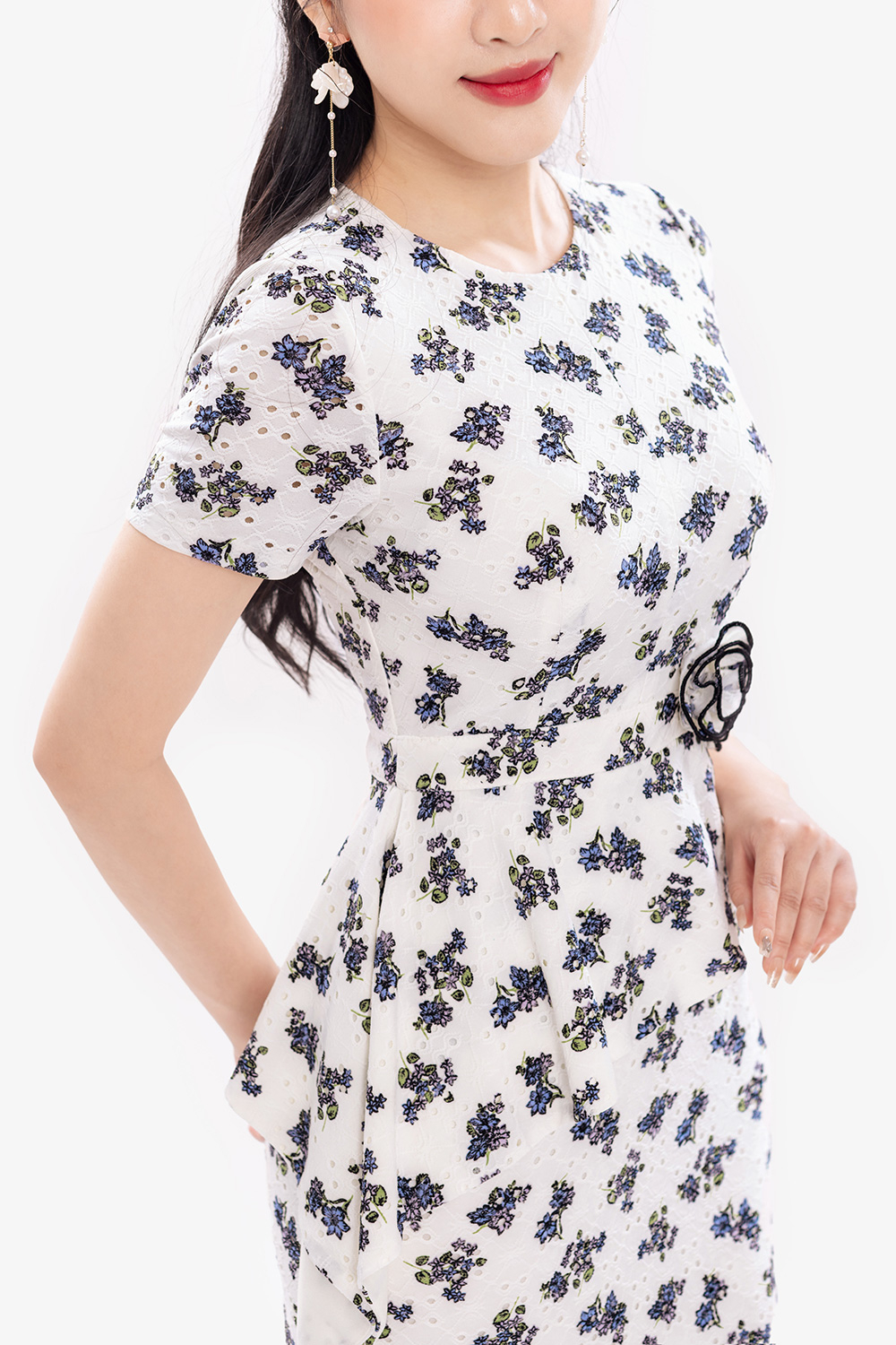 Đầm hoa dáng peplum ôm body