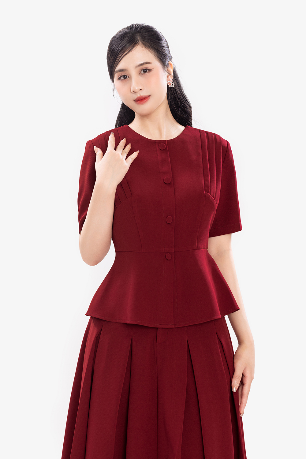 Áo kiểu nữ màu đỏ dáng peplum