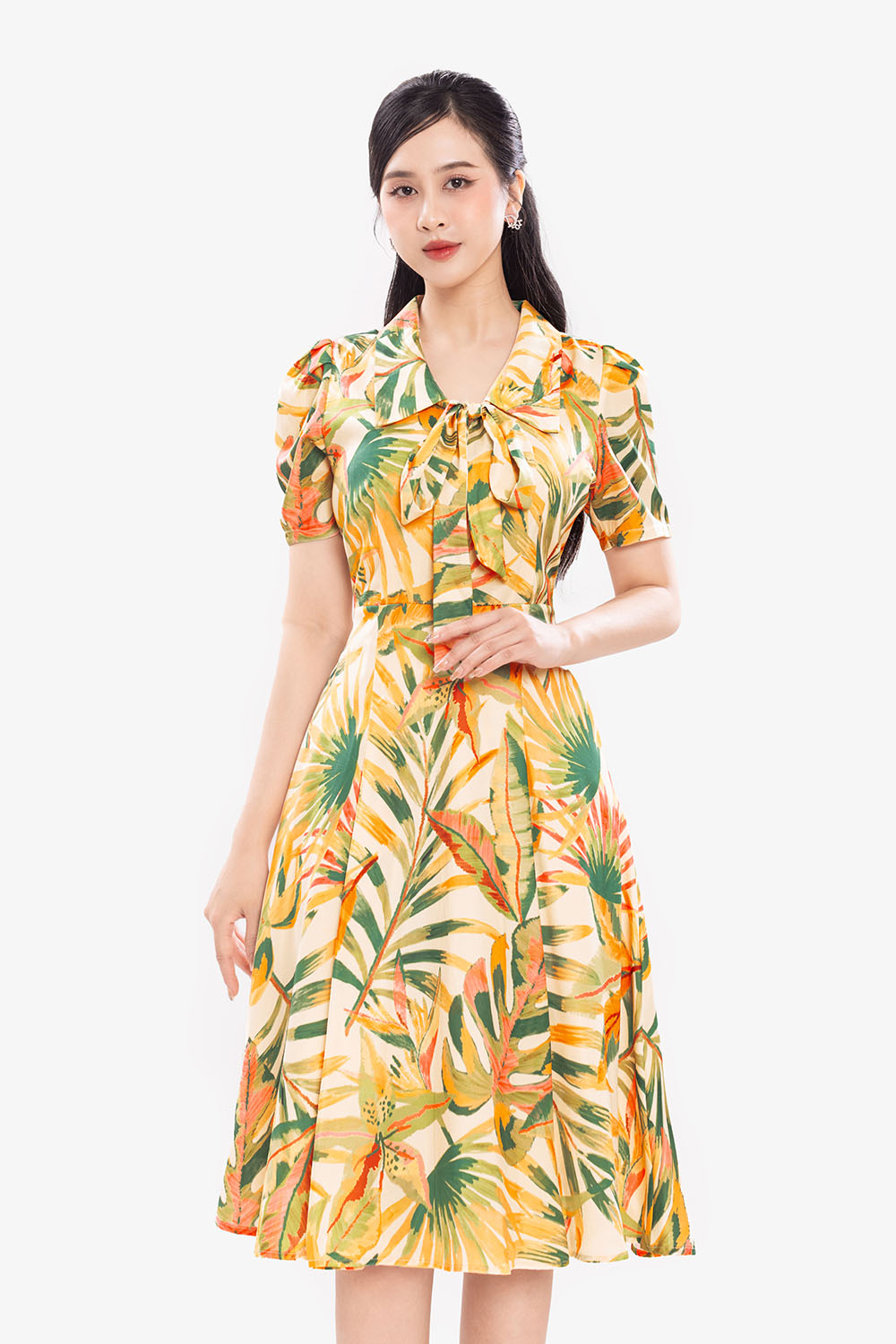 Đầm xòe họa tiết to bản nhiều màu