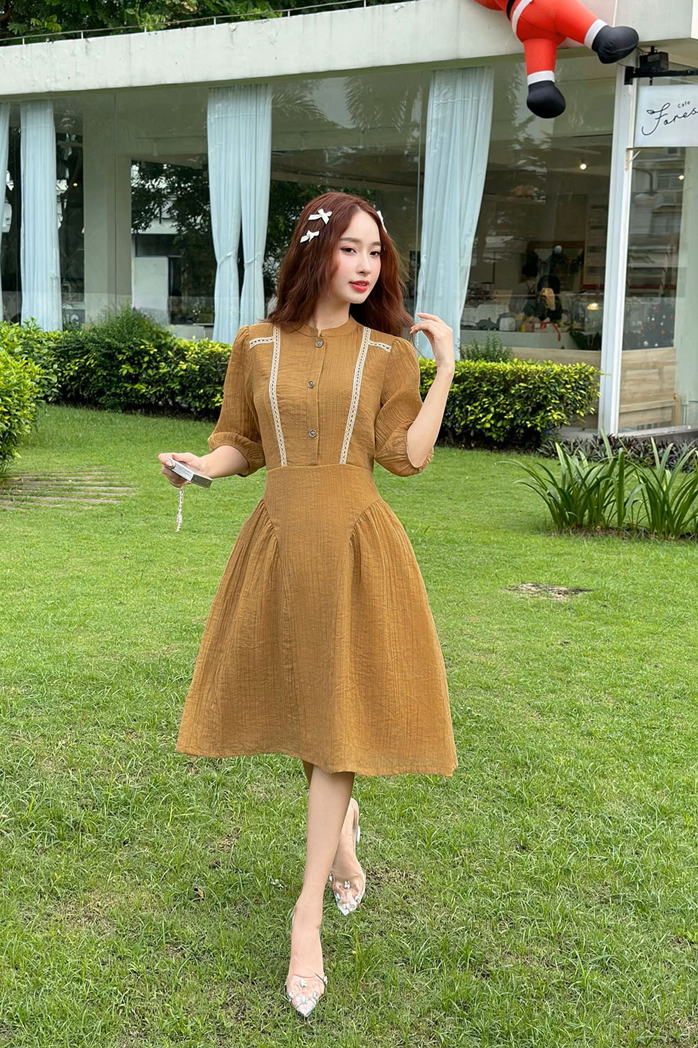 Đầm xòe công sở tay lỡ phối nút