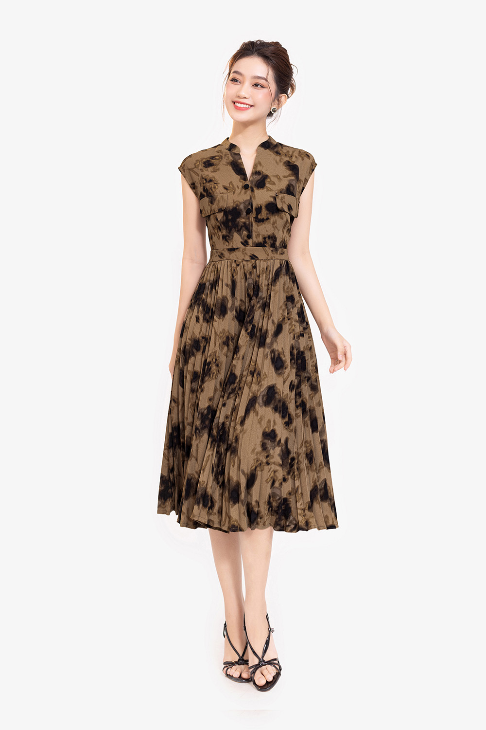 Đầm xòe xếp ly công sở họa tiết