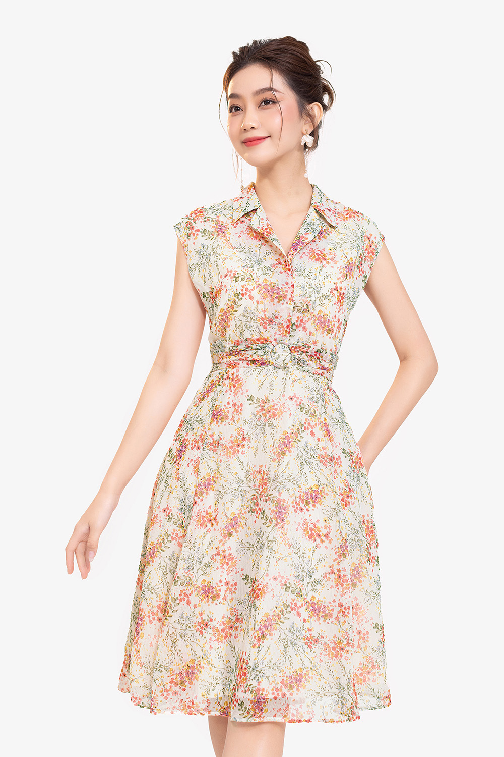 Đầm voan hoa nhí dáng xòe nhấn eo