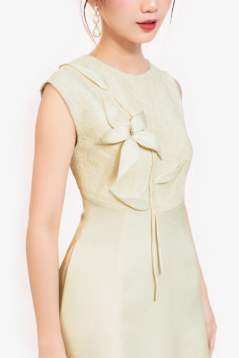 Đầm dự tiệc dáng chữ A đính hoa