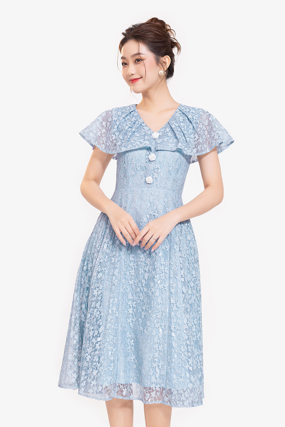 Đầm ren xanh dự tiệc dáng xòe