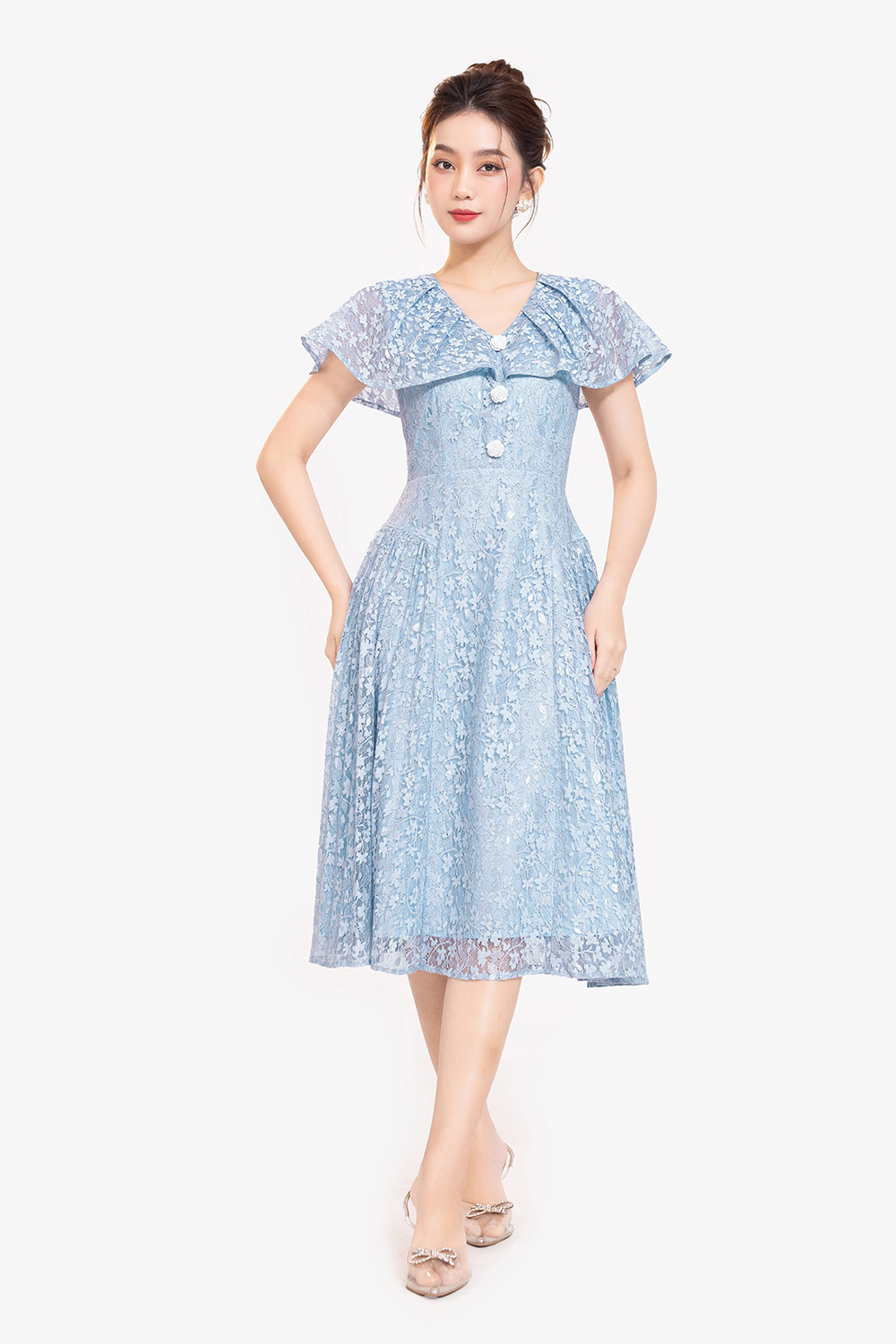 Đầm ren xanh dự tiệc dáng xòe