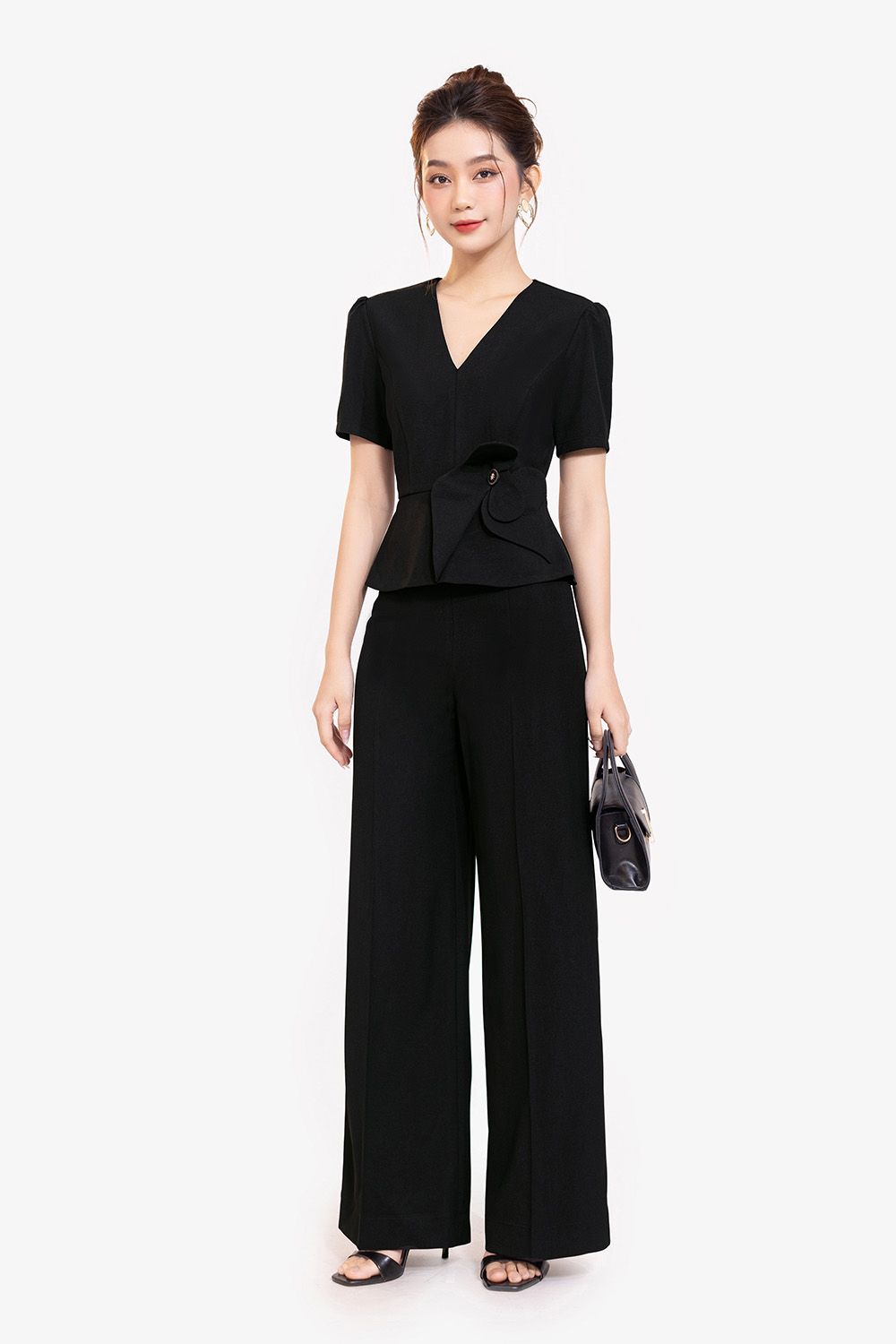 Quần ống suông công sở màu đen