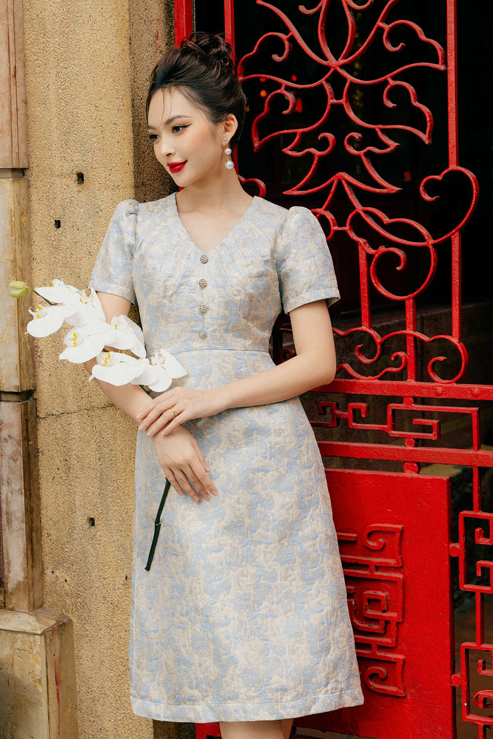 Đầm tafta dự tiệc dáng chữ A cổ V