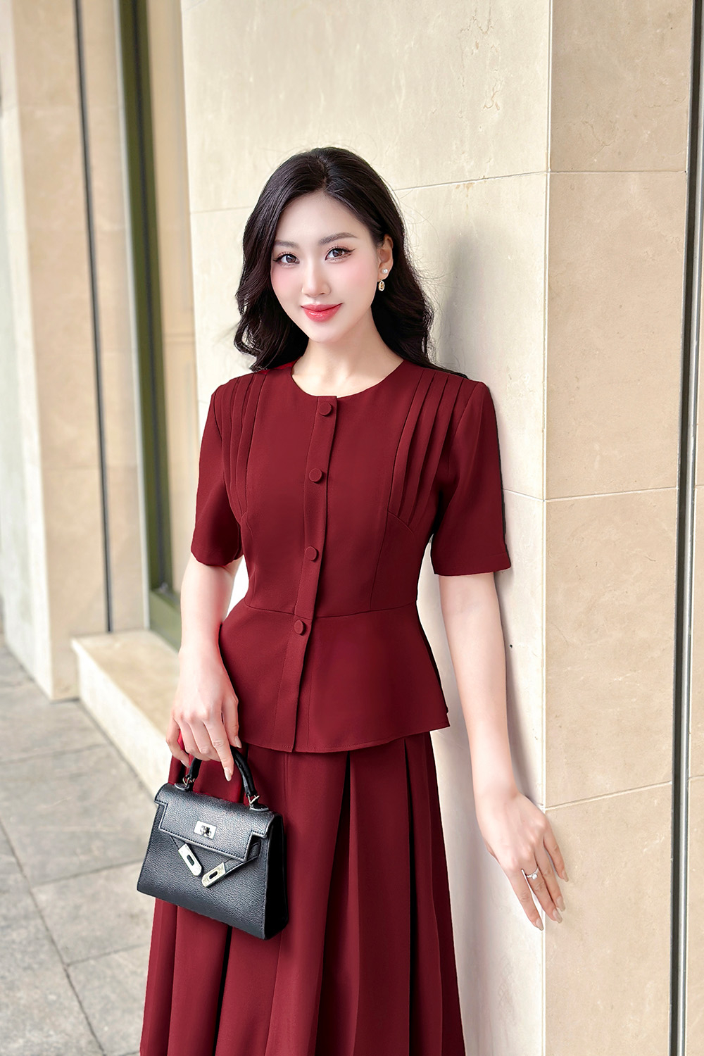 Áo kiểu nữ màu đỏ dáng peplum