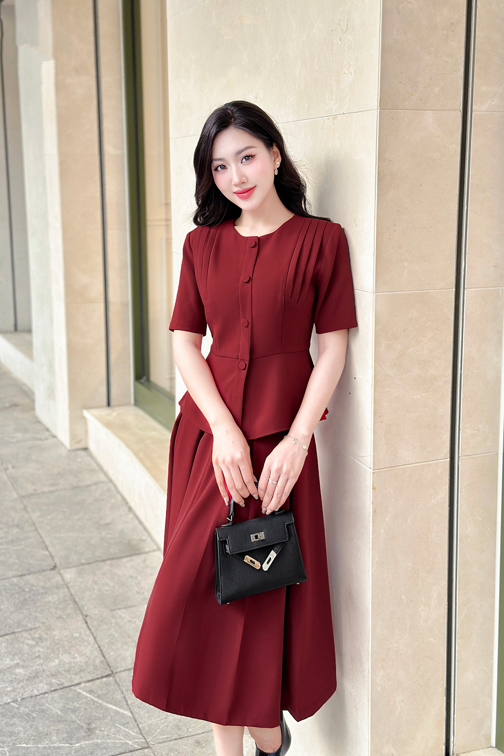 Áo kiểu nữ màu đỏ dáng peplum