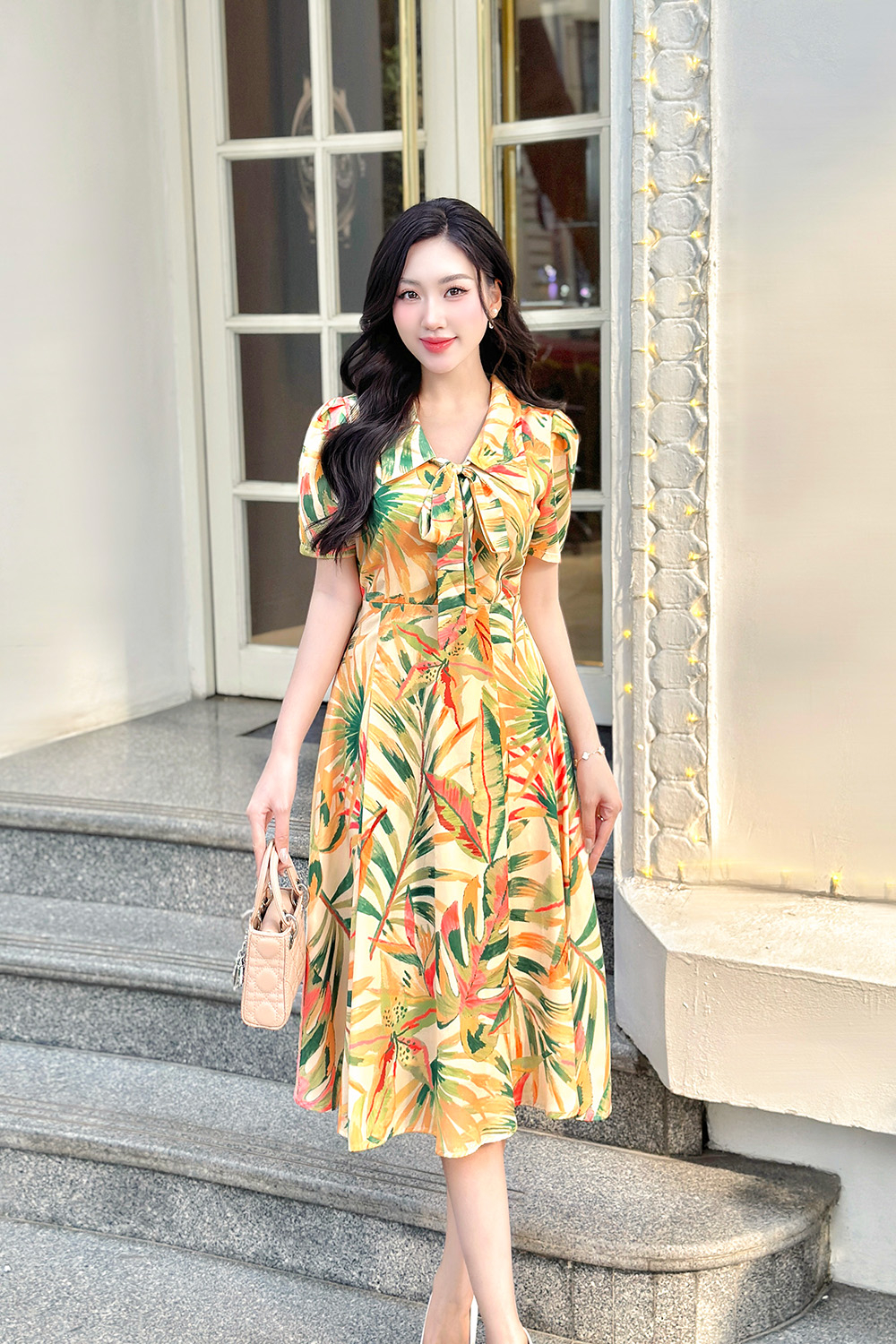 Đầm xòe họa tiết to bản nhiều màu