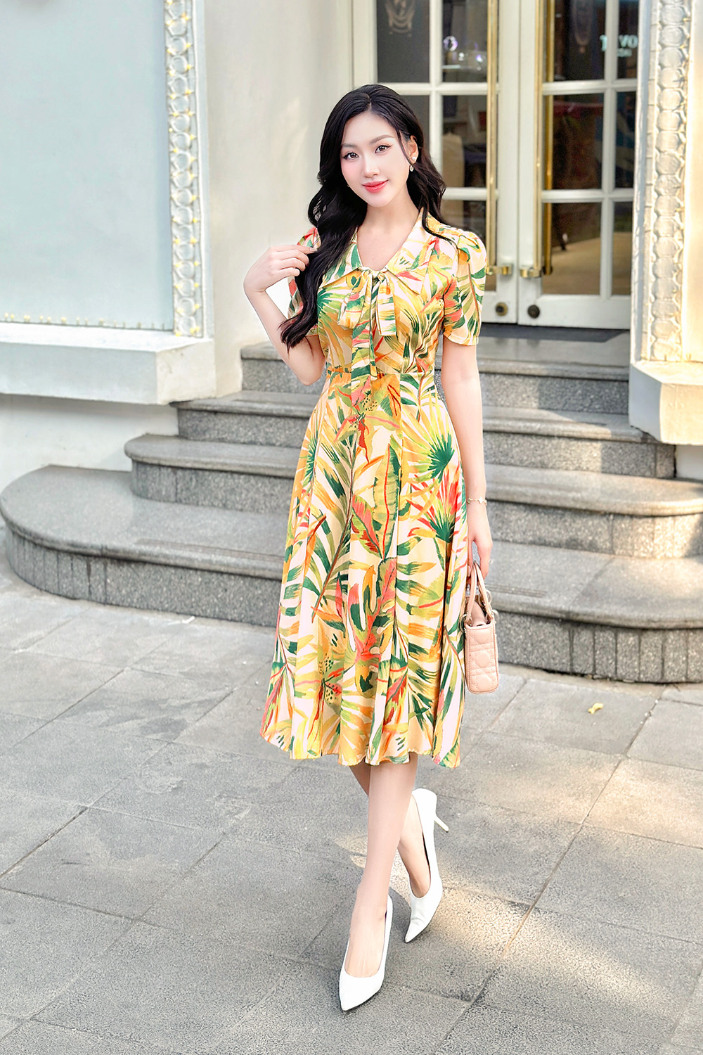 Đầm xòe họa tiết to bản nhiều màu