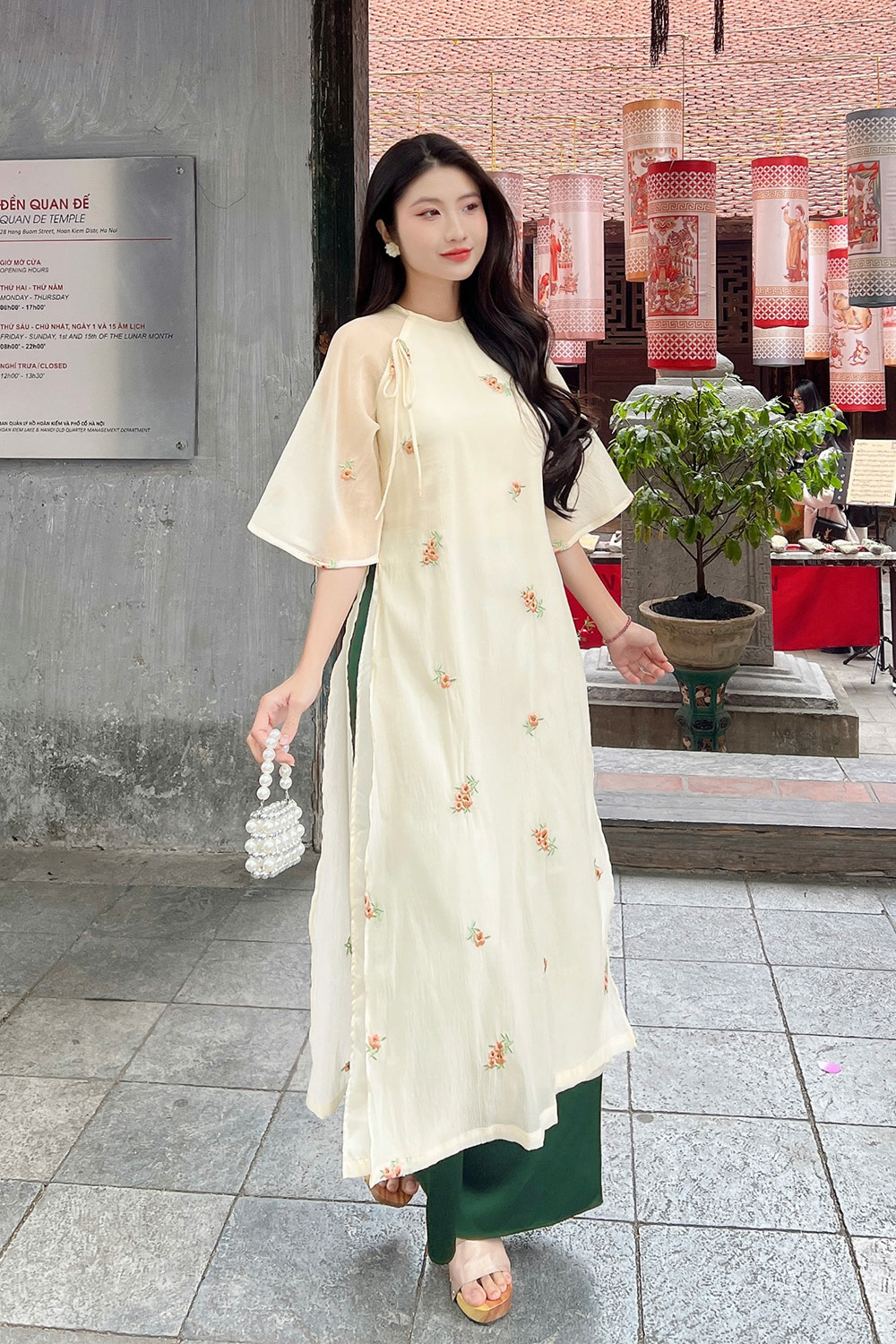 Áo dài Thanh Mai