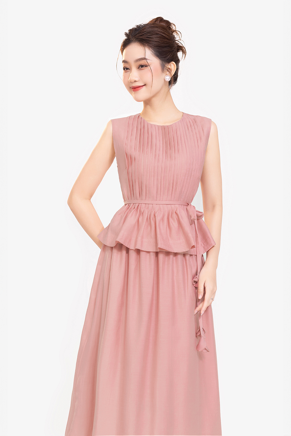 Áo kiểu xếp ly peplum eo thắt nơ