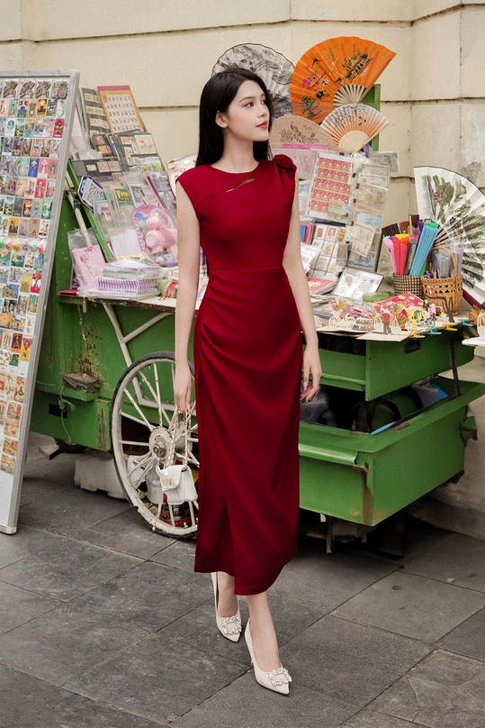 Đầm lụa đỏ dự tiệc dáng ôm body KK174-18