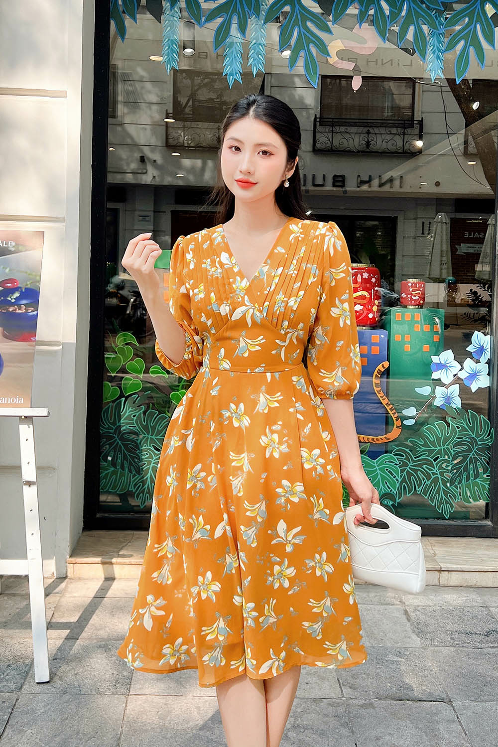 Đầm hoa vàng tay lửng dáng xòe KK172-05