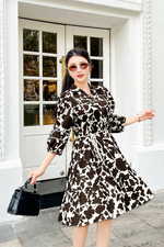 Đầm sơ mi hoa dáng xòe ngắn tay lỡ