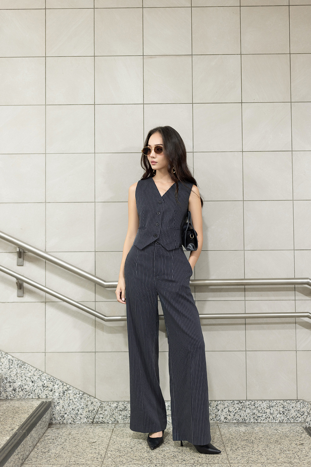 Áo gile nữ kẻ sọc