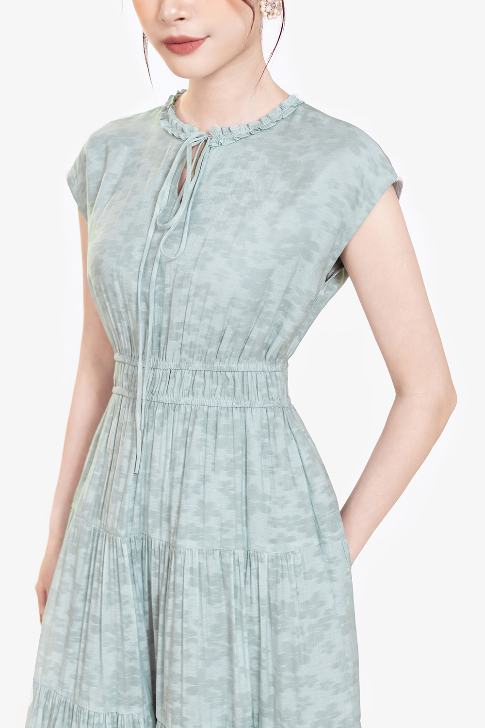 Đầm xòe dáng dài nhấn eo bo chun