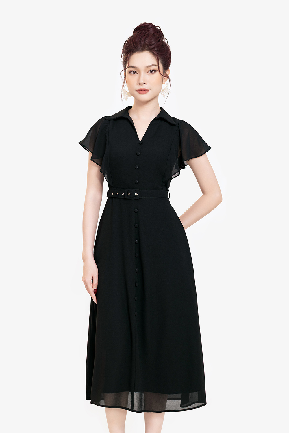 Đầm đen voan xòe dáng dài phối đai eo