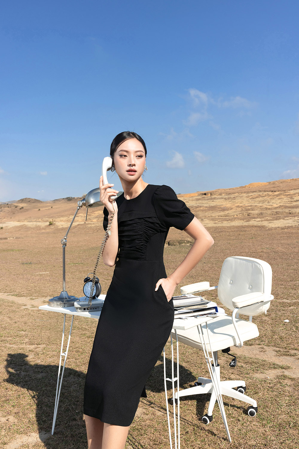 Đầm đen dáng chữ A nhún ngực KK173-31