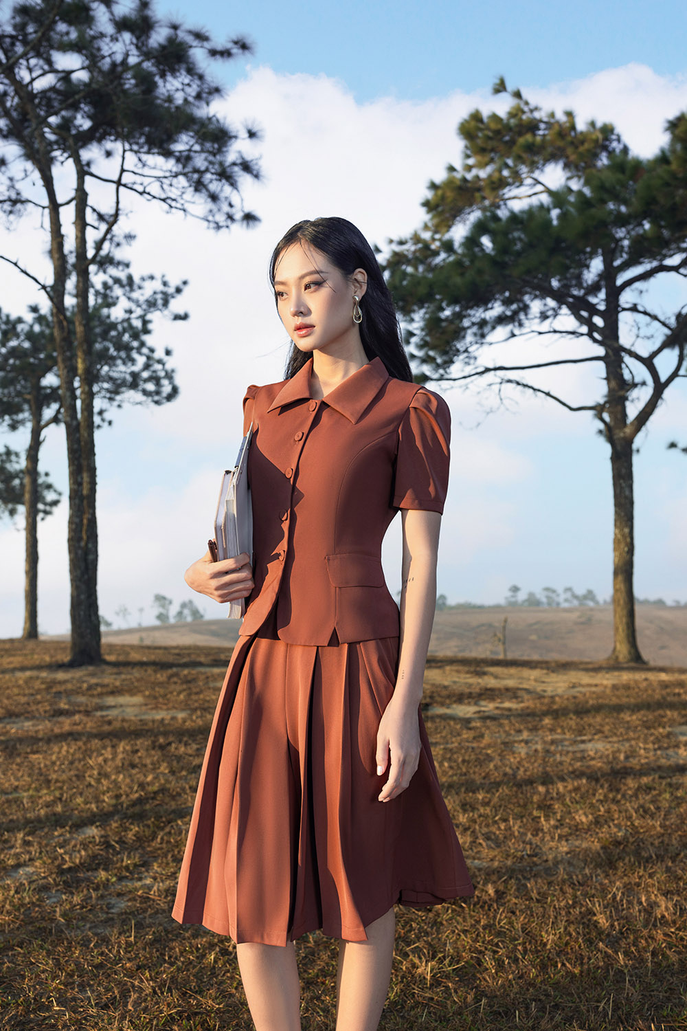 Chân váy công sở xếp ly dáng xòe CV09-17