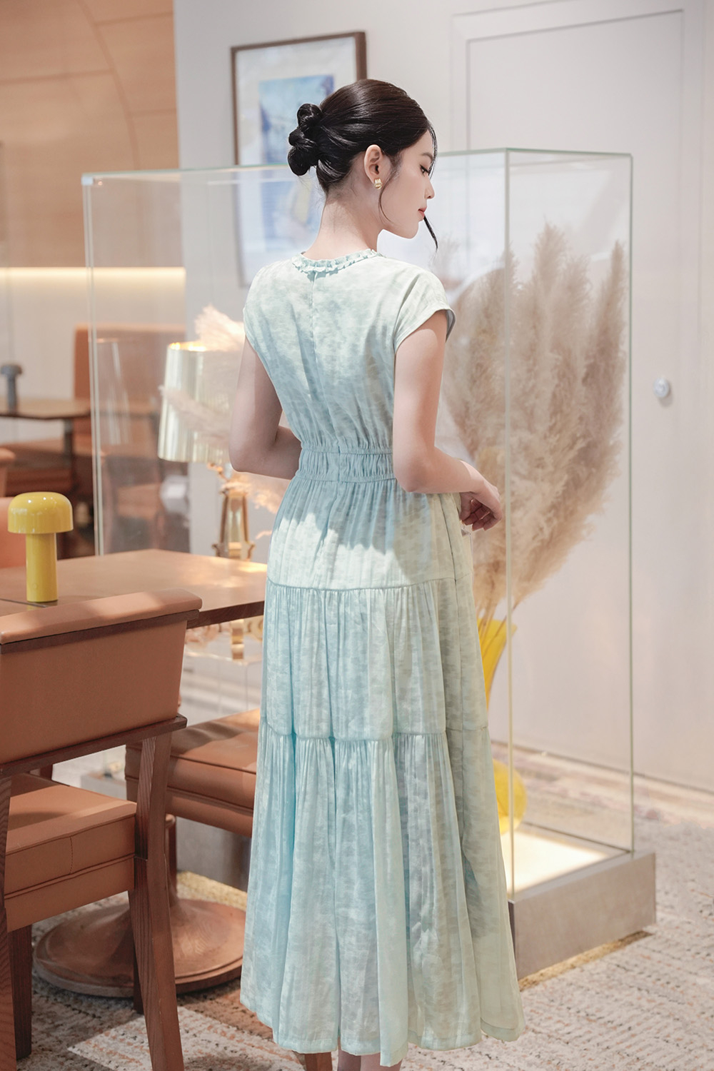 Đầm xòe dáng dài nhấn eo bo chun