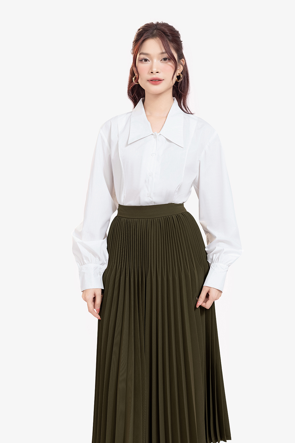 Áo sơ mi nữ màu trắng tay dài