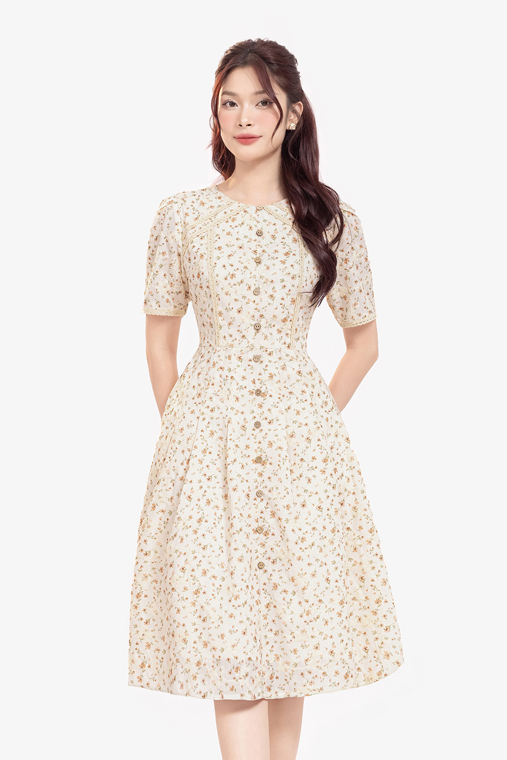 Đầm xòe xếp ly họa tiết hoa nhí